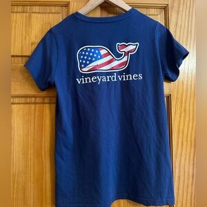 Vineyard Vines unisex adult America July Fourth theme whale short sleeve t-shirt